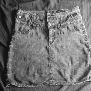 High Waister Jean Skirt Gray